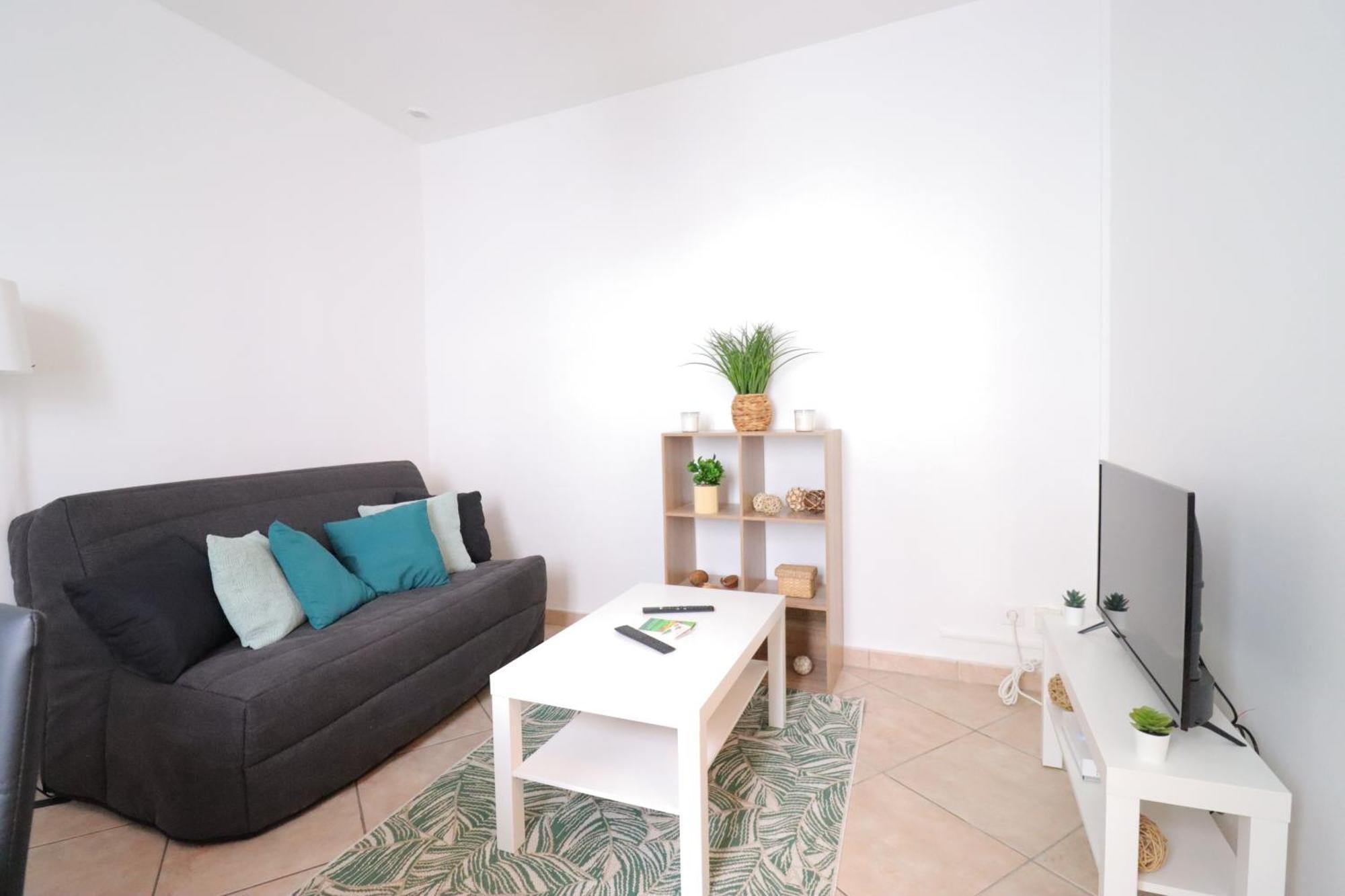 Holiday home Le Pietra - Charmante Echoppe Proche Centre-ville *